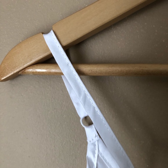 Illusion Neck Top - Picture 6 of 8